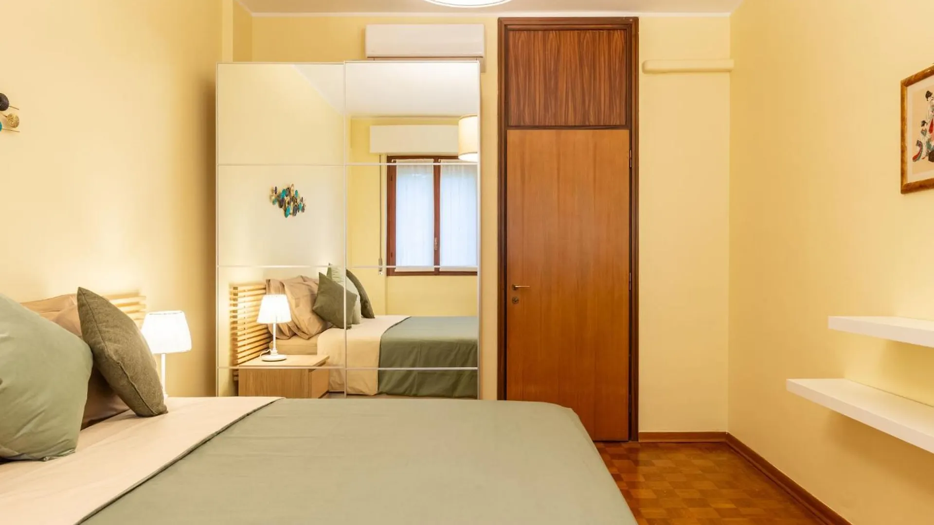 Apartment La Dimora Di Keplero By Interhome Милан